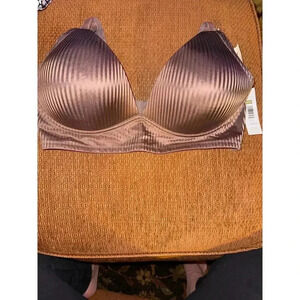 ADRIENNE VITTADINI NEW BRA 40D wire free